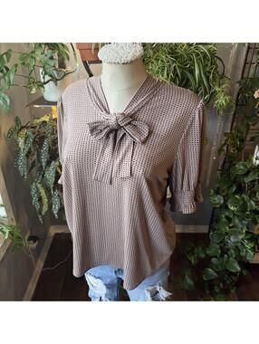 Vintage Polka Dot Bow Tie Blouse with Puff Sleeves